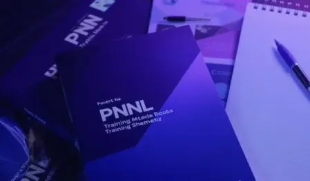 COMMUNIQUER PAR LA PNL COMMUNIQUER PAR LA PNL